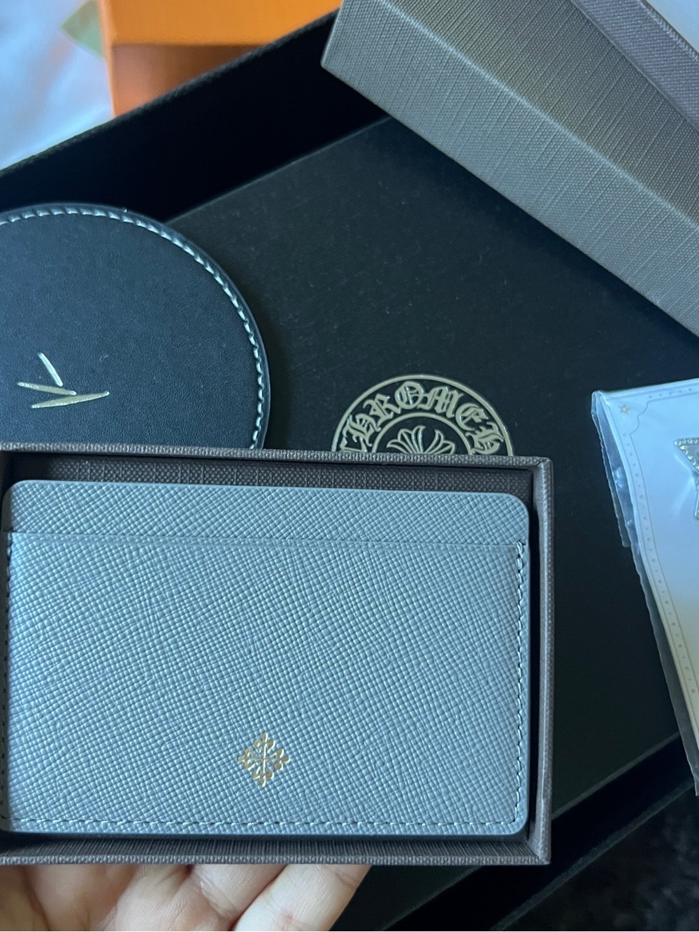 Patek philippe Luxury teal-Gray Leather Card Holder with Gold Logo new gift